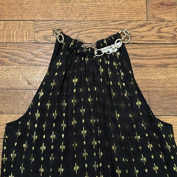 Tank - Picture 2 of 2